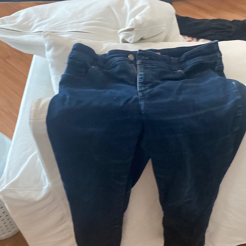Chico's So Lifting So Slimming Jeans